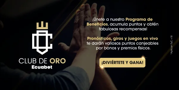 Anuncio del programa de beneficios Club de Oro de Ecuabet, con dos manos chocando los cinco sobre fondo oscuro y texto sobre puntos canjeables por recompensas